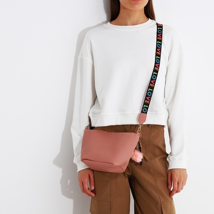 Сумка кросс-боди на молнии, цвет розовый Сумка кросс-боди на молнии, цвет розовый