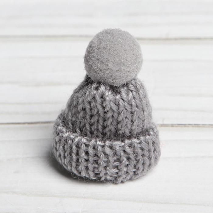 Шапка для игрушек вязаная с помпоном, набор 5 шт., цвет серый Шапка для игрушек вязаная с помпоном, набор 5 шт., цвет серый