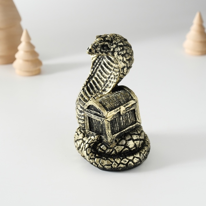 Копилка полистоун Копилка полистоун "Змей с сундуком" МИКС 7х5,5х10 см