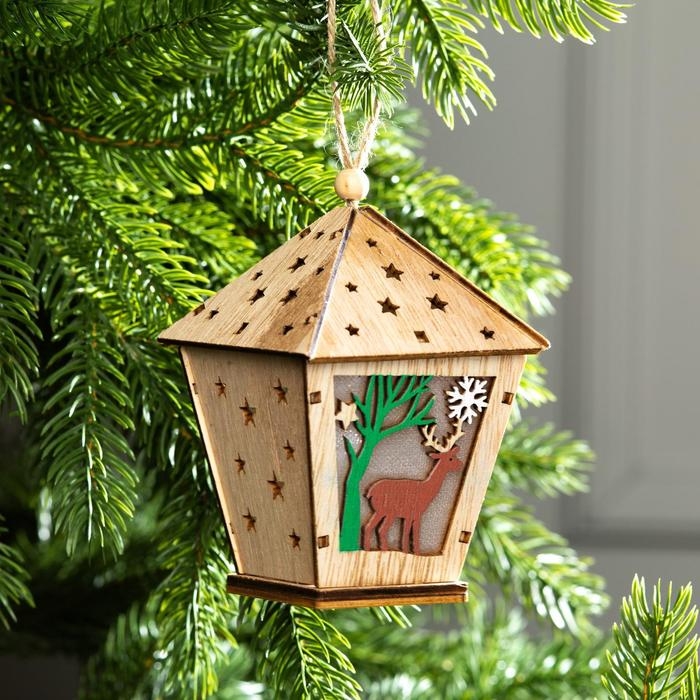 Ёлочная игрушка «Фонарь с оленем», от батареек, свечение тёплое белое Ёлочная игрушка «Фонарь с оленем», от батареек, свечение тёплое белое