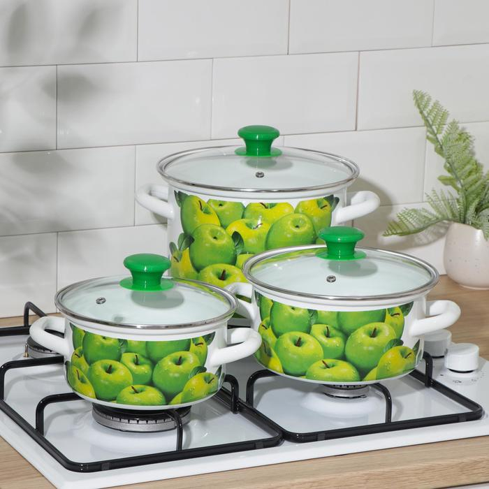 Набор кастрюль «Поздние яблоки», 3 предмета: 1,5 л, 2,3 л, 5 л, стеклянные крышки, индукция Набор кастрюль «Поздние яблоки», 3 предмета: 1,5 л, 2,3 л, 5 л, стеклянные крышки, индукция