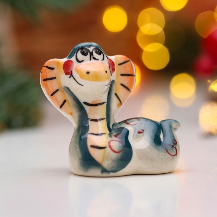 Сувенир Сувенир "Маруся" 5х5,5см, гжель, цвет