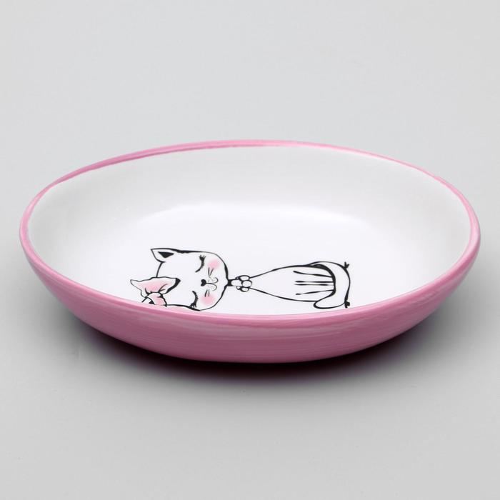 Блюдце керамическое  Блюдце керамическое "Милая киса" 200 мл  15,7 х 11,3 х 3,8 см, розовая