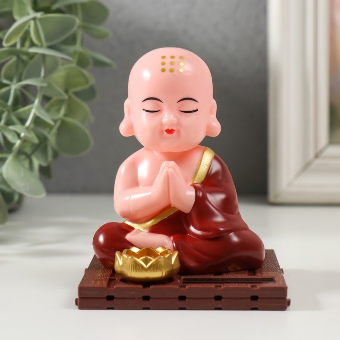 Маятник пластик от солнечной батареи Маятник пластик от солнечной батареи "Маленький будда молится" 7,3х7,3х8,8 см