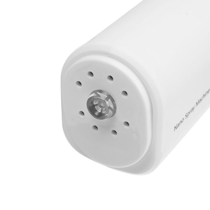 Опрыскиватель аккумуляторный ТУНДРА, мини, 5 В, 1 Ач, 380 мл, 2 режима, мелкое распылени Опрыскиватель аккумуляторный ТУНДРА, мини, 5 В, 1 Ач, 380 мл, 2 режима, мелкое распылени