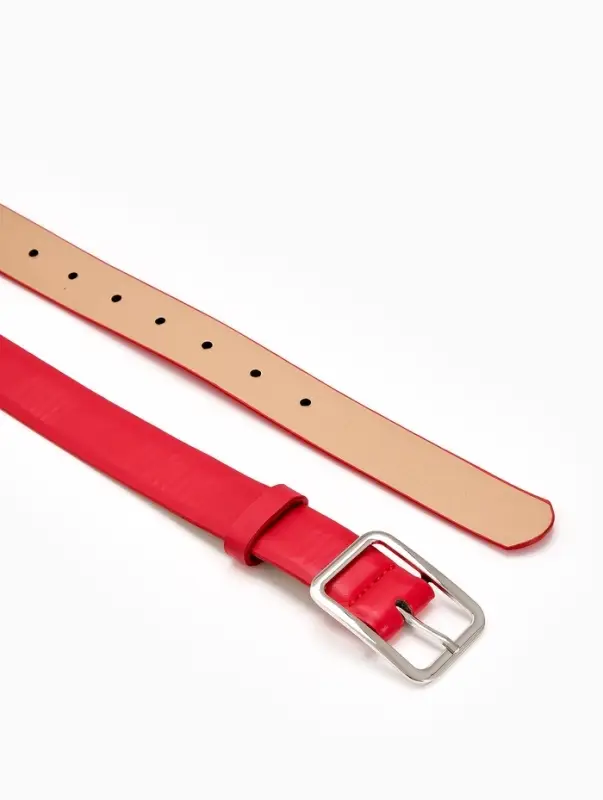 Ремень жен 05-01-02-01, Июнь2505, 3*0,3*110 см, без винта, пряж мат металл, 1 прокол, красн 109031 Ремень жен 05-01-02-01, Июнь2505, 3*0,3*110 см, без винта, пряж мат металл, 1 прокол, красн 109031