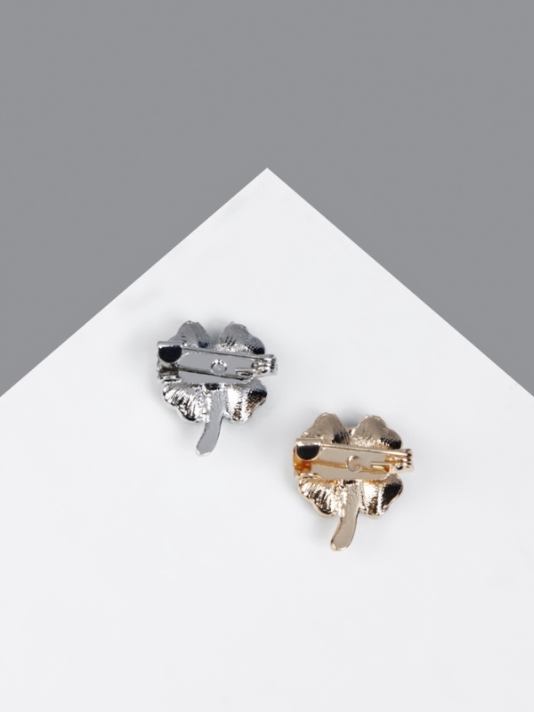 Брошь «Клевер» сапфировый, МИКС, (неделимая фасовка 12 шт., цена за шт.) Брошь «Клевер» сапфировый, МИКС, (неделимая фасовка 12 шт., цена за шт.)