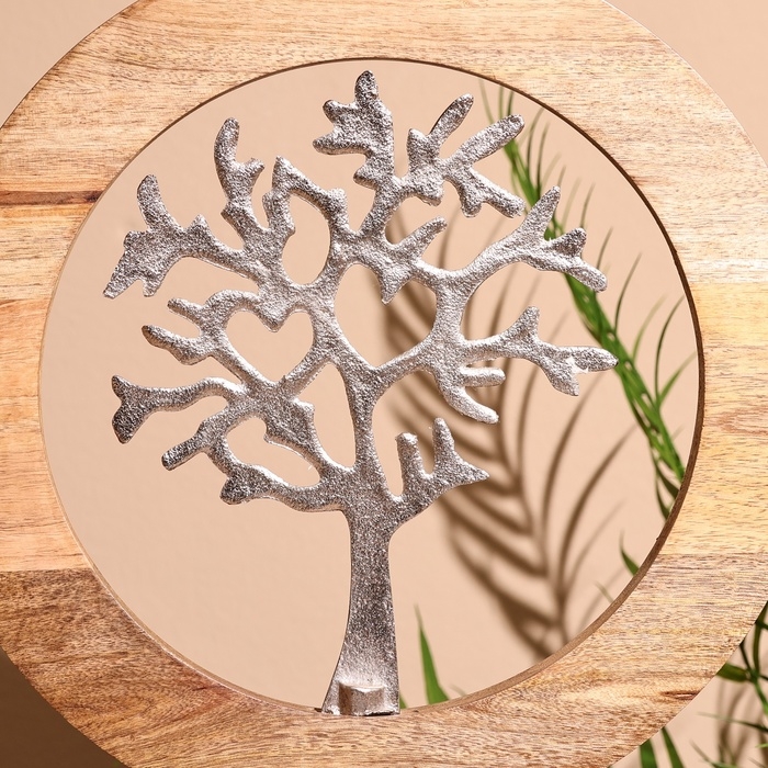 Сувенир интерьерный в деревянном кольце  Сувенир интерьерный в деревянном кольце "Любовь" 30х8х33 см