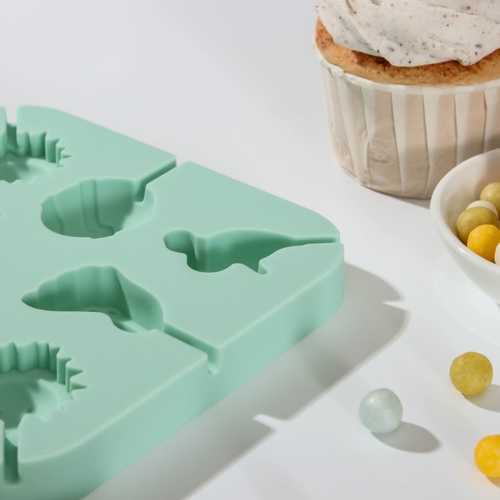 Форма силиконовая для леденцов «Солнечный день», 14×14×1,5 см, 8 ячеек, с палочками, цвет МИКС Форма силиконовая для леденцов «Солнечный день», 14×14×1,5 см, 8 ячеек, с палочками, цвет МИКС