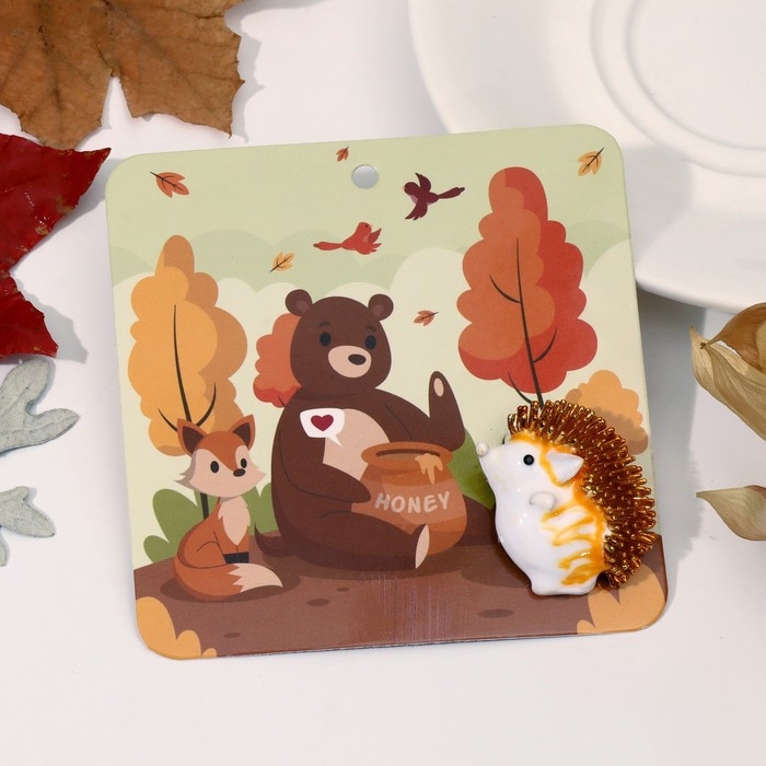 Брошь-кулон «Ёжик» мечтатель, цвет бело-оранжевый в золоте Брошь-кулон «Ёжик» мечтатель, цвет бело-оранжевый в золоте