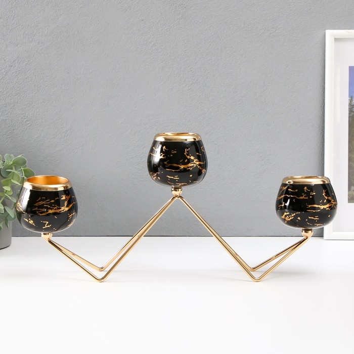 Подсвечник металл на 3 свечи Подсвечник металл на 3 свечи "Чёрный мрамор с золотыми прожилками - зиг-заг" золото 41х19см