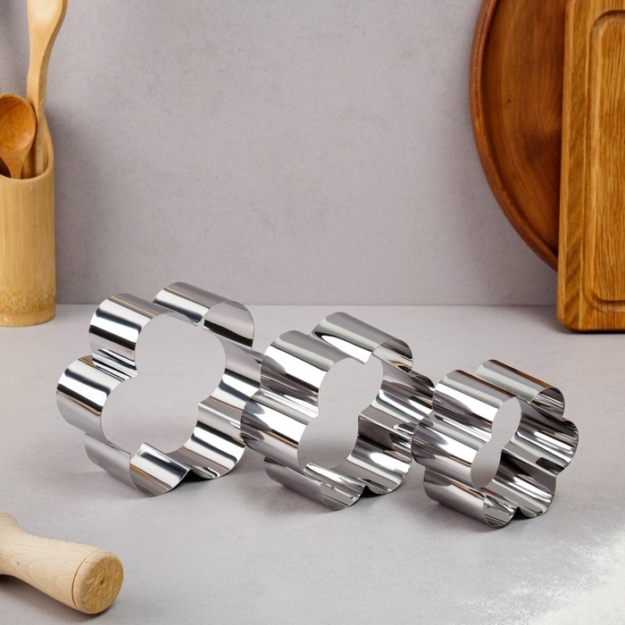 Набор форм для выпечки и выкладки «Цветок», 12×12×5 см, нержавеющая сталь, 3 шт. Набор форм для выпечки и выкладки «Цветок», 12×12×5 см, нержавеющая сталь, 3 шт.