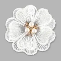 Аппликация для одежды, декоративная, с бусинами, d=7 см, 5 шт., белая