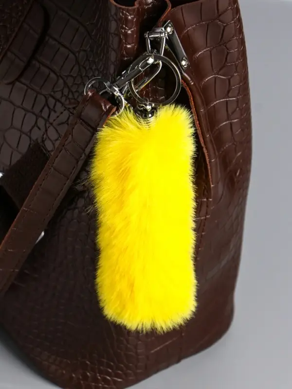 Пушистик на кольце "Чудик" жёлтый 19х4х4 см