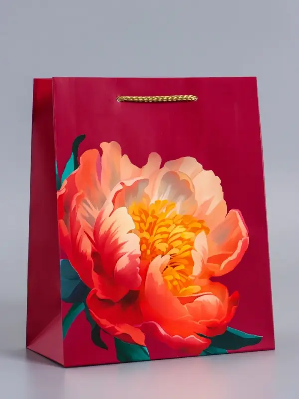 Пакет подарочный ламинированный &laquo;Пион&raquo;, бордовый, 18&times;22.3&times;10 см