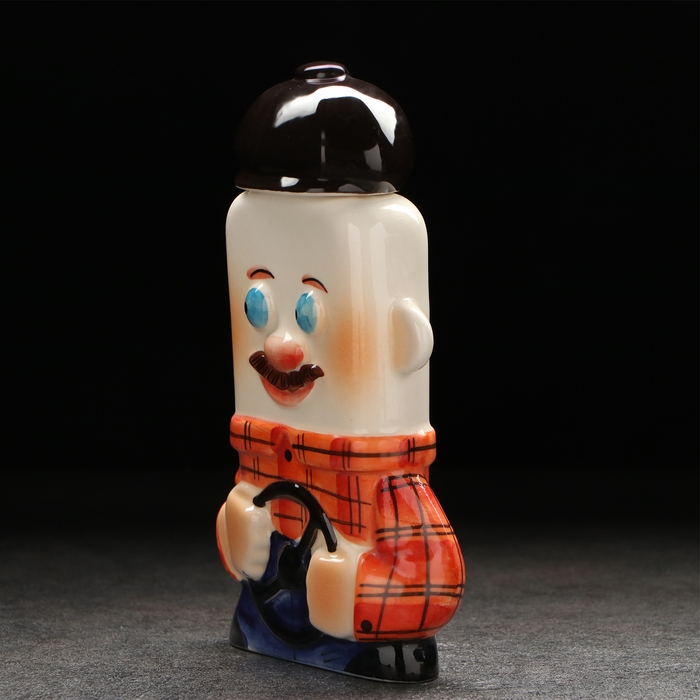 Штоф фарфоровый «Водитель. 30 октября», в упаковке книге Штоф фарфоровый «Водитель. 30 октября», в упаковке книге