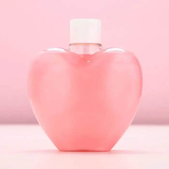 Гель для душа Love, 430 мл, аромат ягодного чизкейка, Чистое счастье