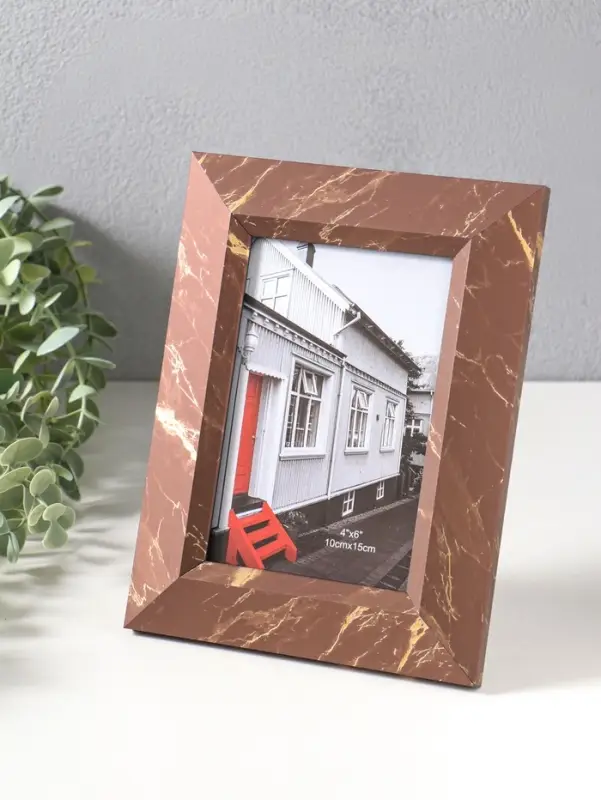 Фоторамка пластик 10х15 см "Гедеон" шоколад с золотом 21х16х2 см