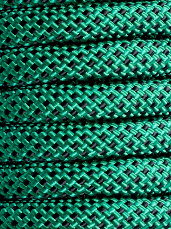 Веревка страховочно-спасательная  Веревка страховочно-спасательная "Climb" 48 прядная, черно-зеленая, d= 10 мм, 20 м