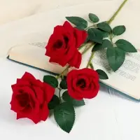 Цветы искусственные &laquo;Роза триада&raquo;, 7&times;62 см, красные