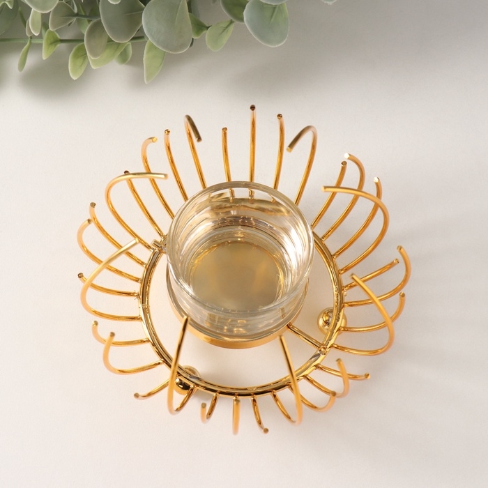 Подсвечник металл, стекло на 1 свечу Подсвечник металл, стекло на 1 свечу "Золотой цветок из прутьев" d=4,5 см 12х12х9 см