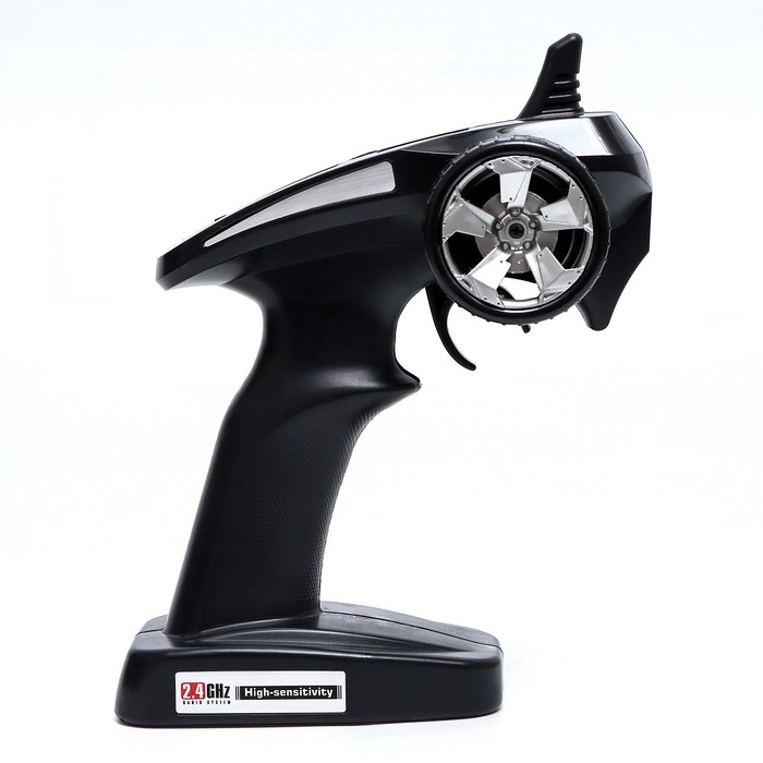 Машина радиоуправляемая SUBOTECH BG1512, 15 км/ч, цвет красный Машина радиоуправляемая SUBOTECH BG1512, 15 км/ч, цвет красный