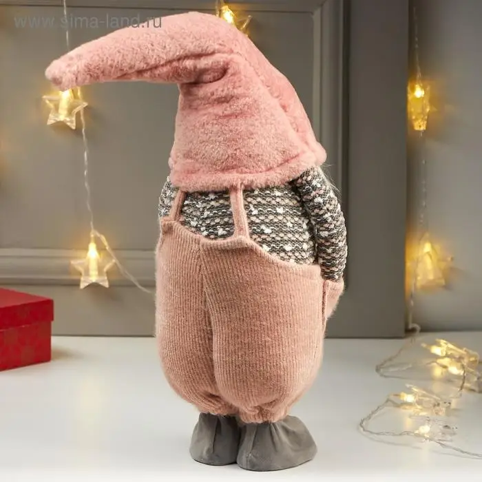 Кукла интерьерная Кукла интерьерная "Дедушка в розовом колпаке и комбинезоне" 57х16х22 см