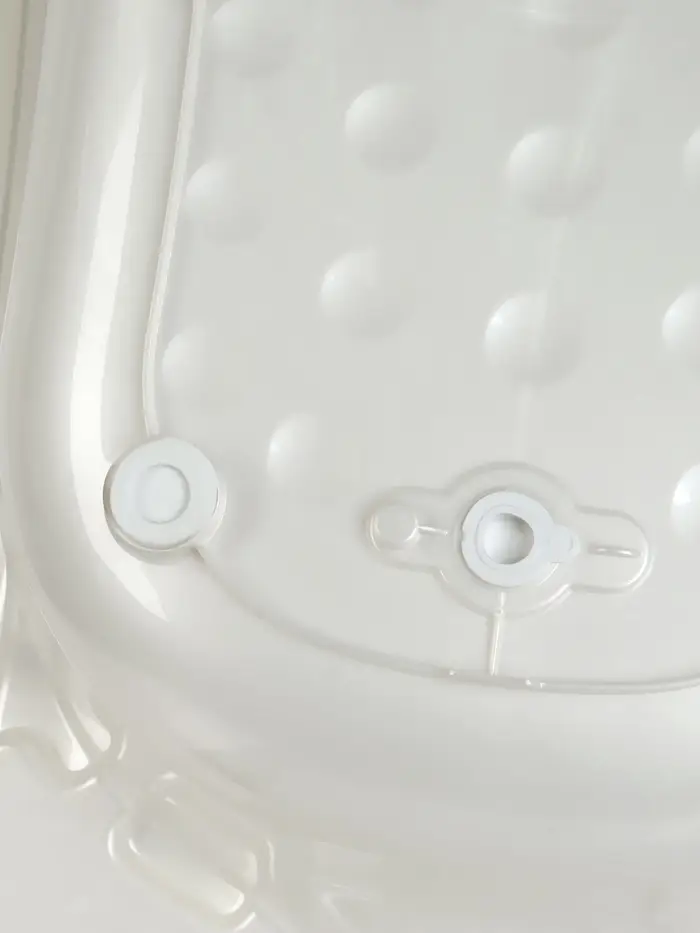 Ванночка детская со сливным клапаном 50 л, цвет белый Ванночка детская со сливным клапаном 50 л, цвет белый