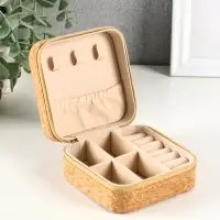 Шкатулка кожзам для украшений "Рыбки" пробка 10х10х5 см