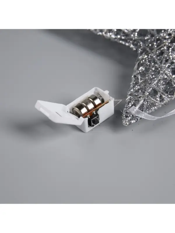 Подвеска световая &laquo;Звезда серебристая&raquo;, 20&times;20&times;5 см, 10 LED, от батареек AG13&times;3, свечение тёплое белое