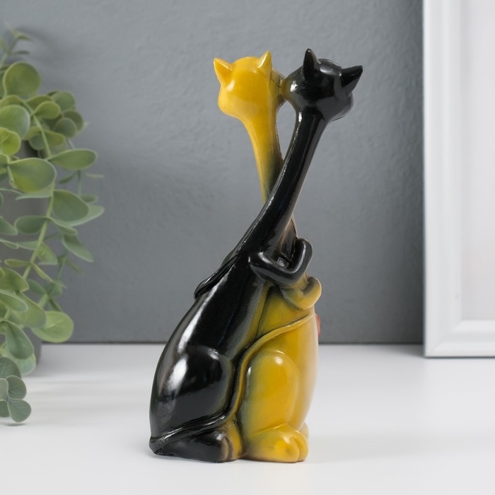 Сувенир полистоун обнимашки Сувенир полистоун обнимашки "Кошка с котом - танго" 17,3х7х4,2 см