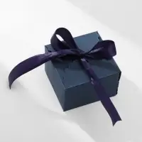 Коробочка подарочная складная «Сюрприз» 6×6×4.5, синий