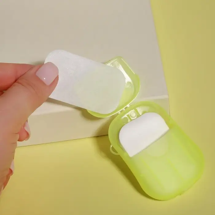 Мыло листовое, в пластинах, 18 (± 2) шт, в футляре, цвет жёлтый