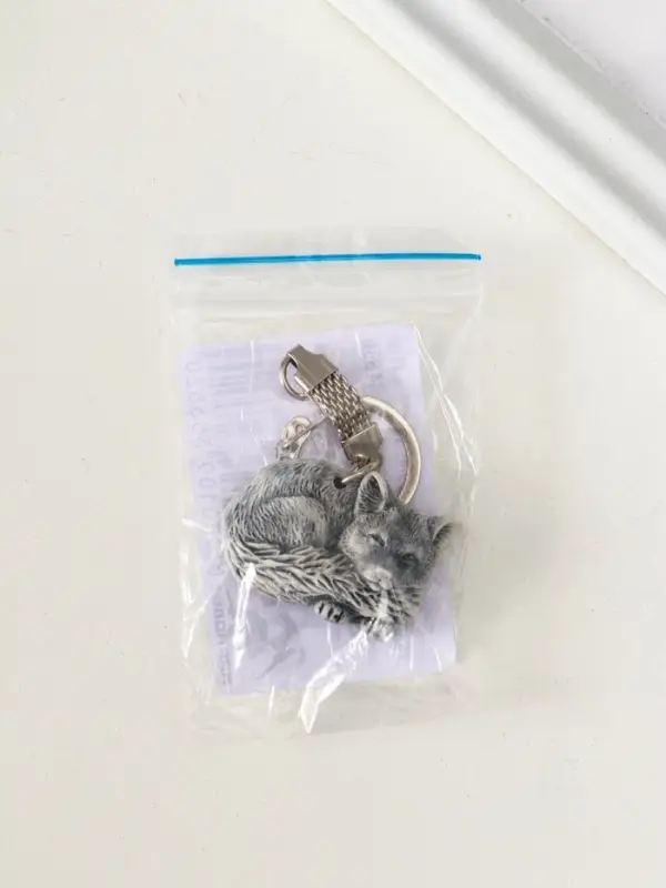 Брелок Брелок "Лисенок лежит (барельеф)" 2,4 см