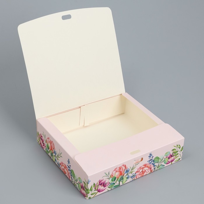 Коробка подарочная складная, упаковка, «8 марта», 20 х 18 х 5 см Коробка подарочная складная, упаковка, «8 марта», 20 х 18 х 5 см