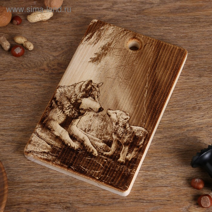 Доска из массива кедра «Волки», прямоугольная, 18 × 28 см Доска из массива кедра «Волки», прямоугольная, 18 × 28 см
