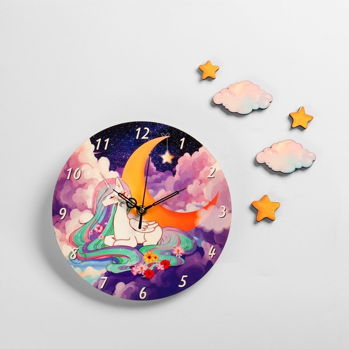 Часы настенные интерьерные   Часы настенные интерьерные  "Единорог",  d-23 см