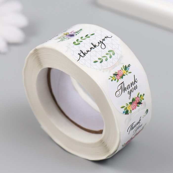 Наклейка бумага Наклейка бумага "Спасибо. Цветы" d=2,5 см 500 шт в рулоне 3х6,5х6,5 см