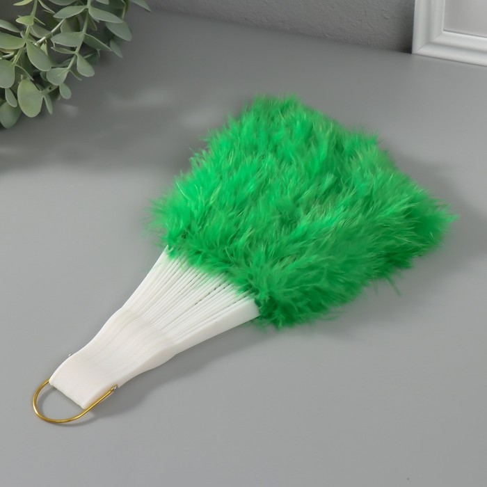 Веер пластик, перо  Веер пластик, перо "Зелёный" h=26 см 25 лопастей 3х50х26 см