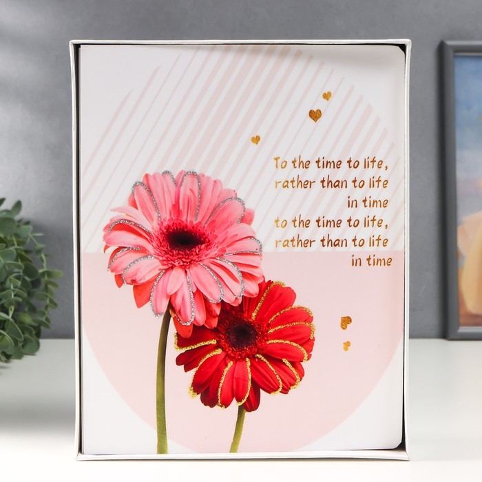 Фотоальбом на 100 фото 13х18 см Фотоальбом на 100 фото 13х18 см "Герберы" в коробке, дерево 29,5х4х23 см