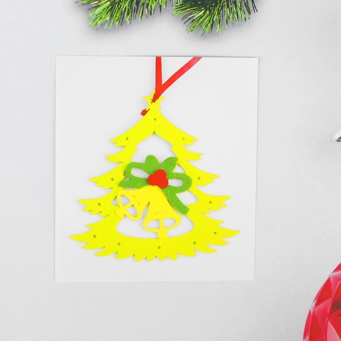 Набор для творчества - создай ёлочное украшение из фетра «Ёлочка с колокольчиками» Набор для творчества - создай ёлочное украшение из фетра «Ёлочка с колокольчиками»