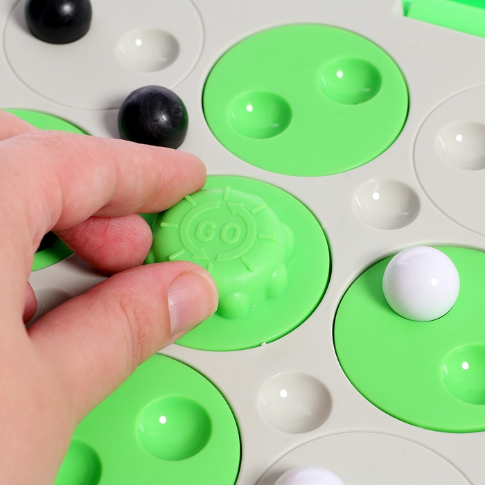 Настольная игра «Магнитная битва + 4 в ряд», 1-2 игрока, 3+ Настольная игра «Магнитная битва + 4 в ряд», 1-2 игрока, 3+