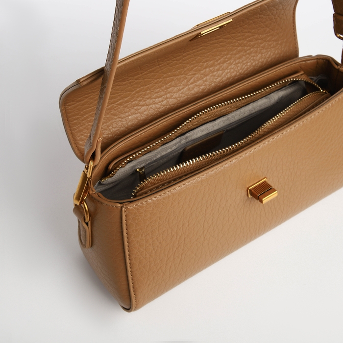 Сумка женская мессенджер на клапане TEXTURA, средний размер, цвет коричневый Сумка женская мессенджер на клапане TEXTURA, средний размер, цвет коричневый