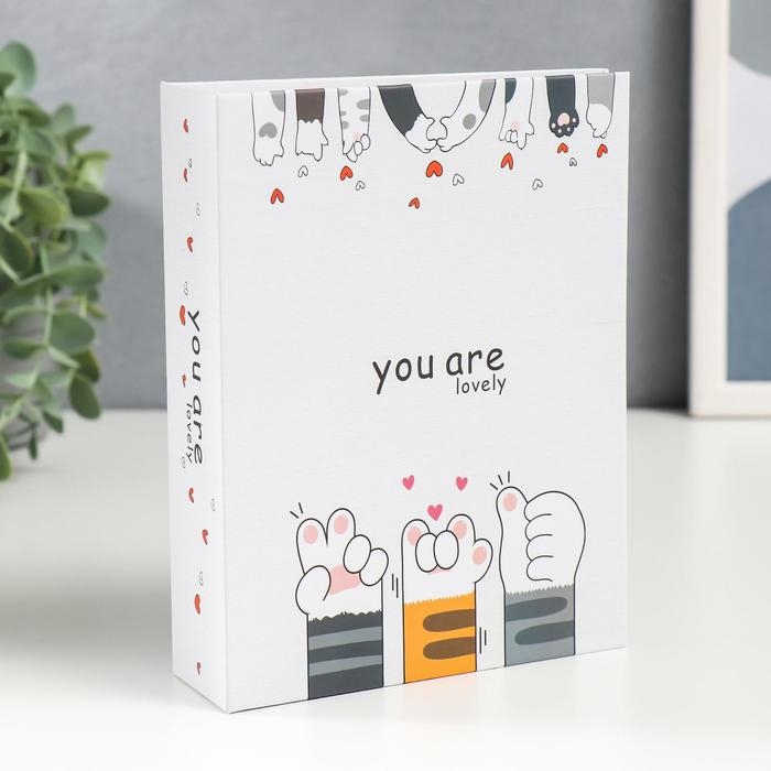 Фотоальбом на 100 фото 10х15 см Фотоальбом на 100 фото 10х15 см "Кошачьи лапки" 17,9х14,1х5 см