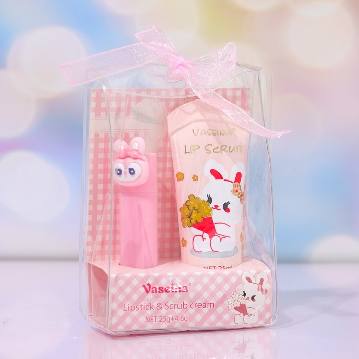 Набор клубничный: скраб для губ и вазелин для губ Набор клубничный: скраб для губ и вазелин для губ