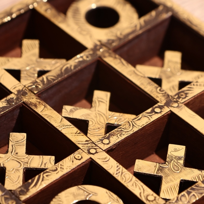 Игра настольная  Игра настольная "Крестики-нолики" 13х13 см, дерево шишам, латунь