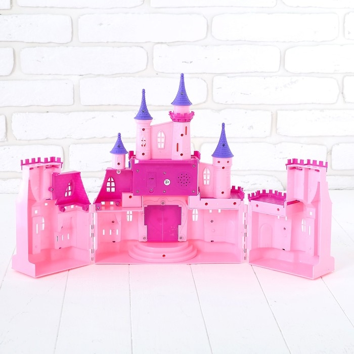 Кукольный замок с фигурками и аксессуарами, свет, звук Кукольный замок с фигурками и аксессуарами, свет, звук
