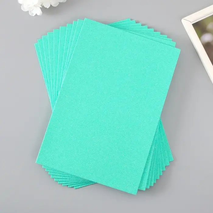 Фоамиран глиттерный 2 мм, 20х30 см, мятный