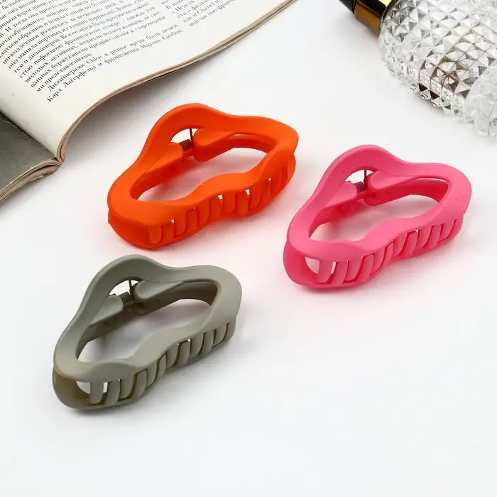 Крабик для волос «Леона», овал геометрия матовый, 8.5 см, МИКС Крабик для волос «Леона», овал геометрия матовый, 8.5 см, МИКС