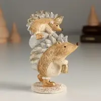 Фигурка полистоун &laquo;Ёжики с золотым новогодним мешком&raquo;, 7&times;4.5&times;11 см